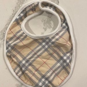 Burberry infant bib